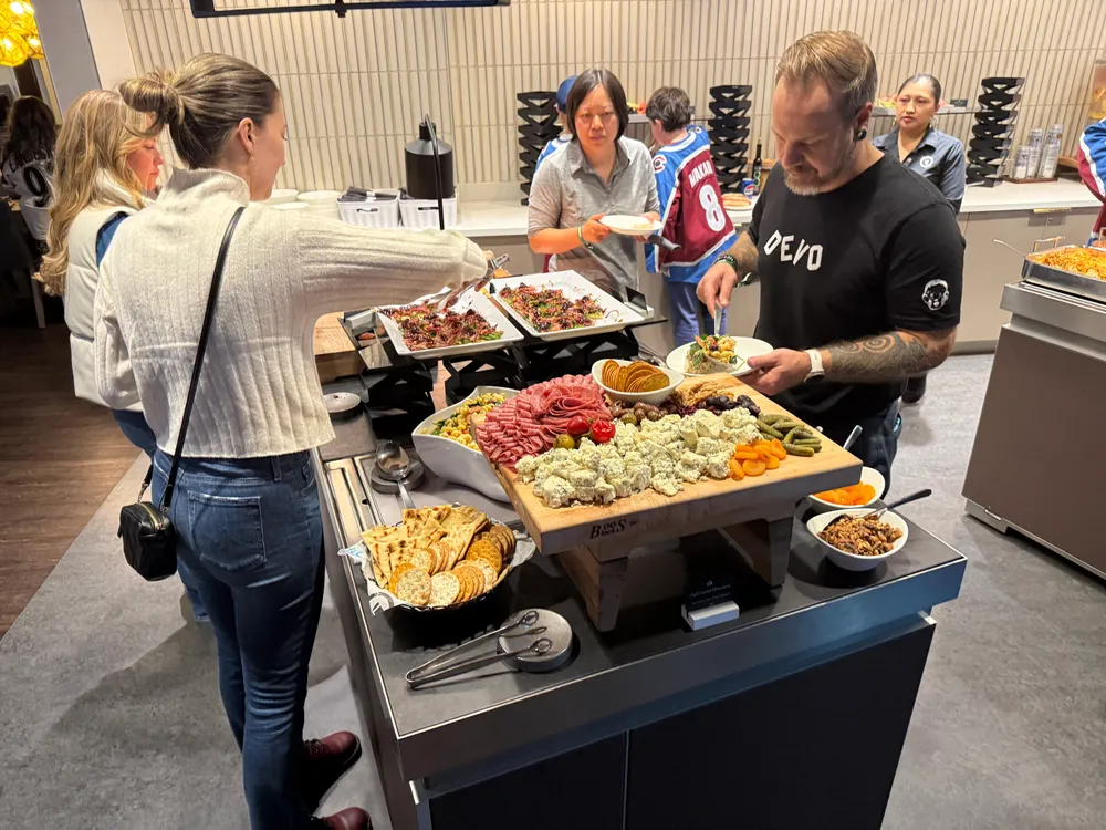 Club 148, Row 3 representative photo