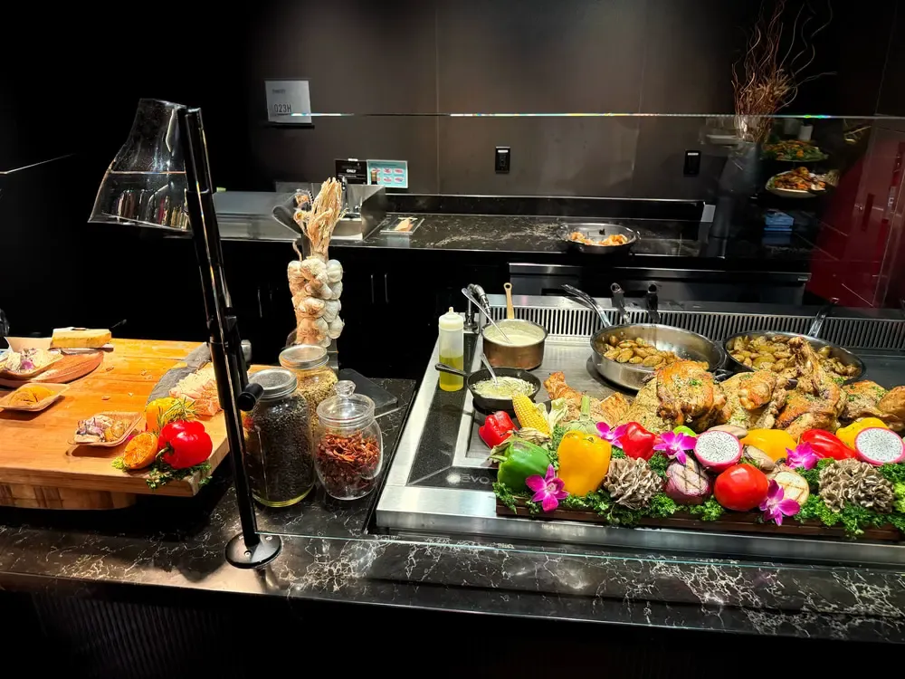 Courtside 115, Row B representative photo