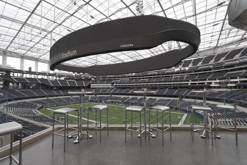 Corona Club Deck Suite representative photo