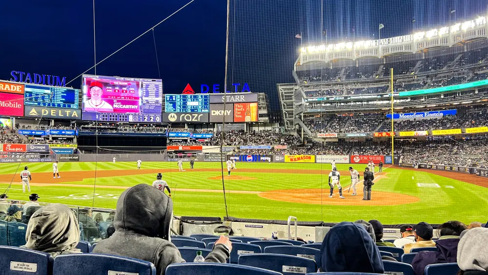 Legends Suite 14B, Row 2 | Minnesota Twins at New York